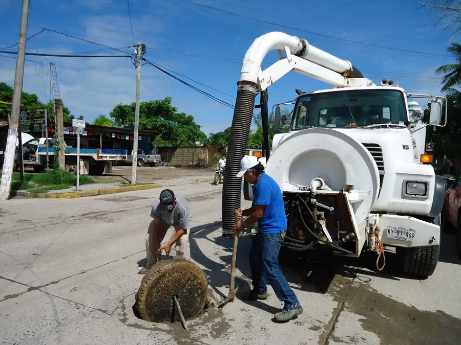Limpieza de drenaje con equipo Vactor en Puebla